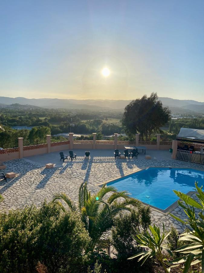 Jolie Maison Golfe De Saint-Tropez Cogolin Exterior photo